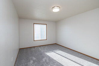 Wheatland Townhomes in Fargo, ND - Foto de edificio - Interior Photo