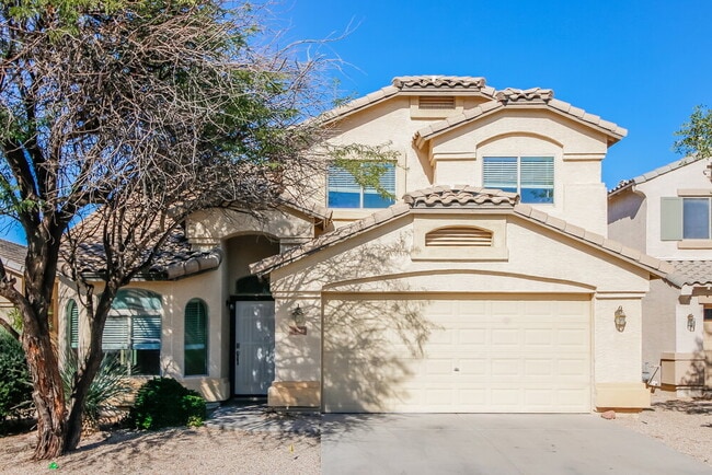 property at 44852 W Woody Rd