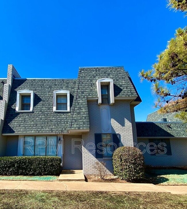 property at 11407 N May Ave