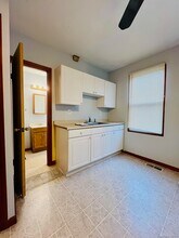 34 W Center St in Southington, CT - Building Photo - Building Photo