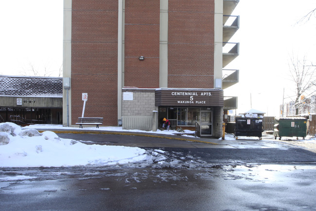 Centennial Apartments in Toronto, ON - Building Photo - Building Photo