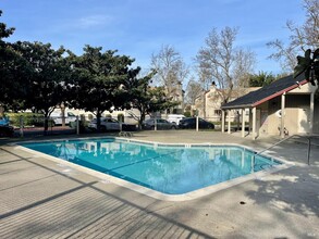 2690 Westberry Dr in Santa Rosa, CA - Building Photo - Building Photo