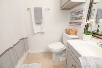 7637 Harwin in Houston, TX - Building Photo - Building Photo
