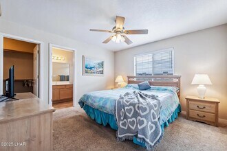 2891 Cumberland Dr in Lake Havasu City, AZ - Foto de edificio - Building Photo