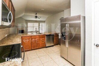 206 Clydesdale St in Waxahachie, TX - Building Photo - Building Photo