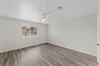 3926 Millrock Cir photo'