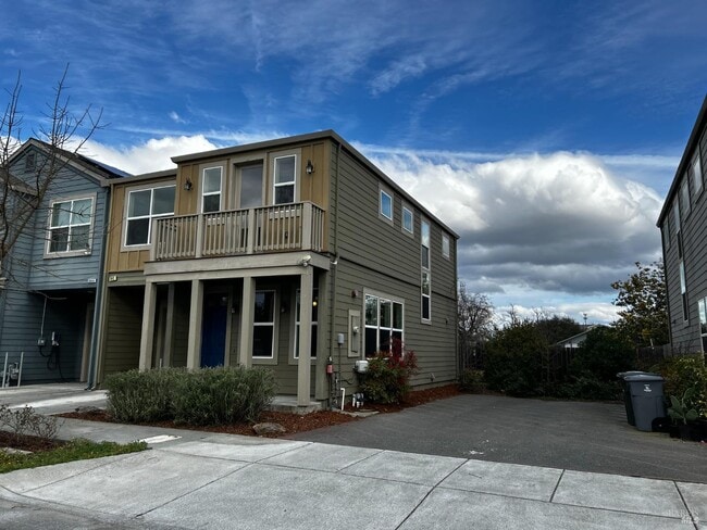 property at 2042 Ravello Way