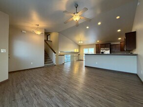 1589 Ashlynd Ct in Iowa City, IA - Building Photo - Building Photo