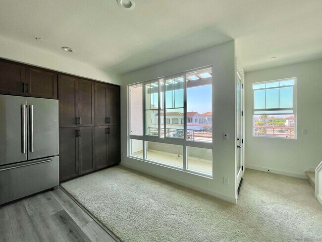 13004 Lumen Wy in San Diego, CA - Building Photo - Building Photo