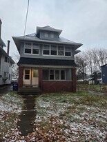 2358 Putnam St, Unit 1 Lower in Toledo, OH - Building Photo
