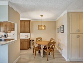 2866 NE 30th St in Fort Lauderdale, FL - Foto de edificio - Building Photo