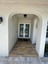 7485 Royal Palm Blvd in Margate, FL - Building Photo - Building Photo