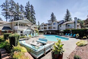 The Trails of Redmond in Redmond, WA - Building Photo