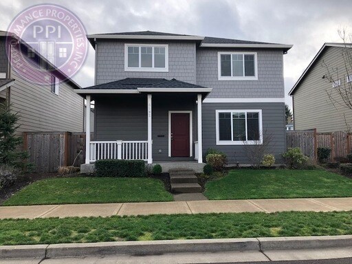 6192 NE Sherborne St in Hillsboro, OR - Building Photo