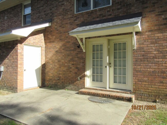 190 Gertrude Dr in Sumter, SC - Building Photo - Building Photo