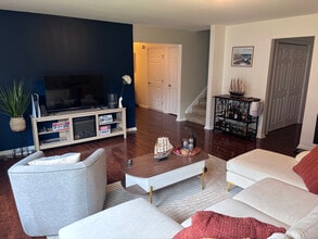 412 Vinicio Dr in Goose Creek, SC - Building Photo - Building Photo