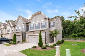 1207 Spring Marsh Ct NE in Gainesville, GA - Building Photo - Building Photo