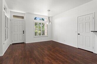 12650 Springbrook Dr in San Diego, CA - Building Photo - Building Photo