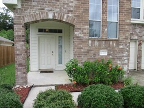 18407 Atascocita Meadows Dr in Humble, TX - Foto de edificio - Building Photo