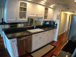 800 Jeffery St-Unit -411 in Boca Raton, FL - Building Photo - Building Photo