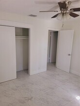 770 NE 38th St in Oakland Park, FL - Building Photo - Building Photo