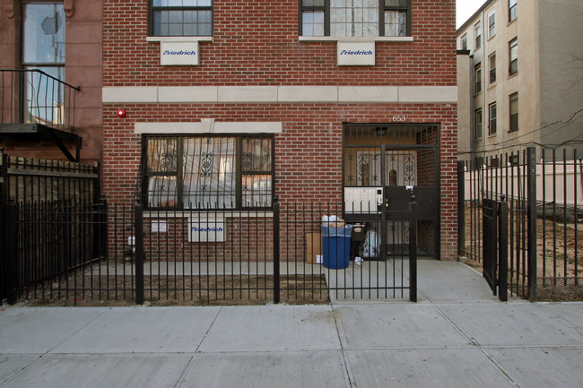 653 Marcy Ave in Brooklyn, NY - Building Photo - Building Photo