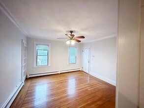 25 Baltimore St in Lynn, MA - Building Photo - Building Photo