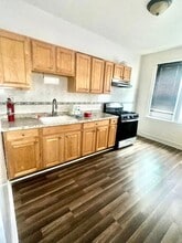 258 Winfield Ave in Jersey City, NJ - Building Photo - Building Photo