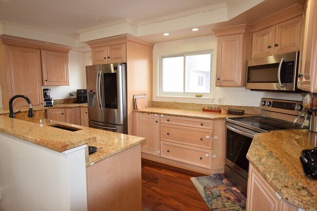 255 North Rd in Chelmsford, MA - Building Photo - Building Photo