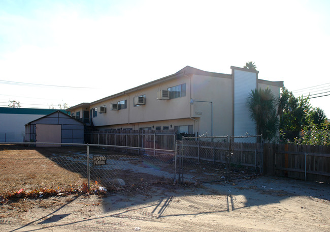 12943 14th St in Chino, CA - Building Photo - Building Photo