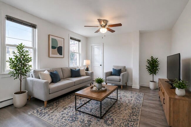 property at 13 E 17th St