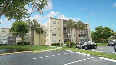 1830 SW 81st Ave in North Lauderdale, FL - Building Photo - Building Photo