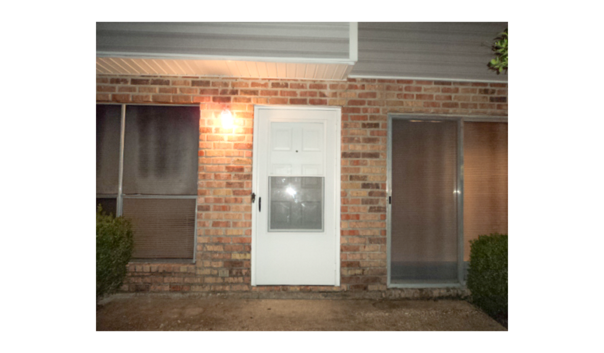 1058 Park Meadow Dr in Beaumont, TX - Building Photo