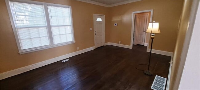 1290 Cahaba Dr SW in Atlanta, GA - Building Photo - Building Photo