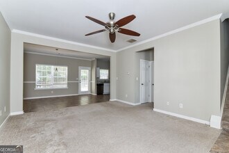 4746 Autumn Rose Trail in Oakwood, GA - Building Photo - Building Photo