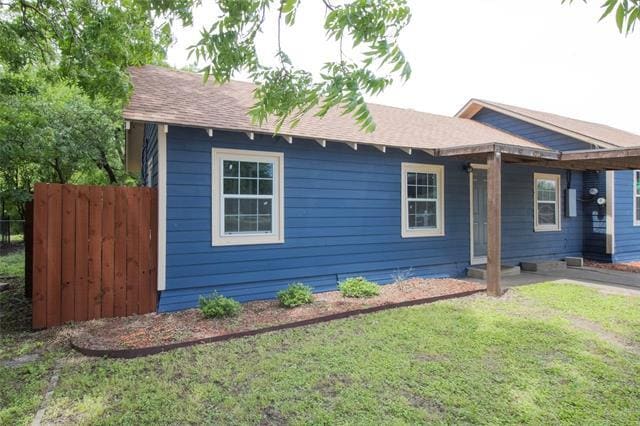 200 Peters St in Waxahachie, TX - Building Photo - Building Photo