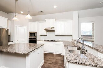 3313 King Yon Wy in Lewisville, TX - Building Photo - Building Photo