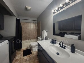 8111 Medellin Cir in Anchorage, AK - Building Photo - Building Photo