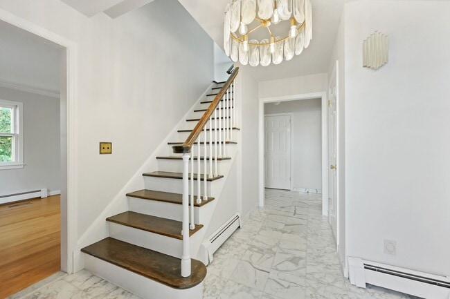 11A Mead Ave in Cos Cob, CT - Building Photo - Building Photo