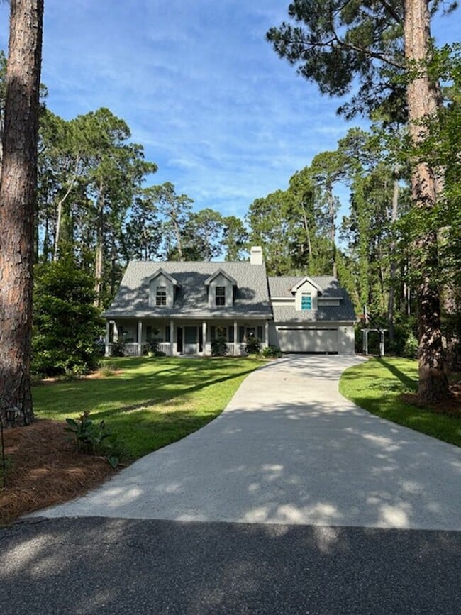 5 Bridle Ct in Hilton Head Island, SC - Building Photo - Building Photo