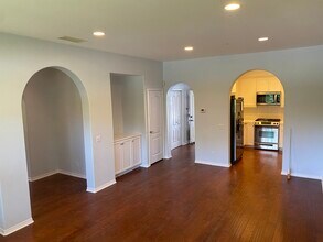 101 Hallmark in Irvine, CA - Building Photo - Building Photo