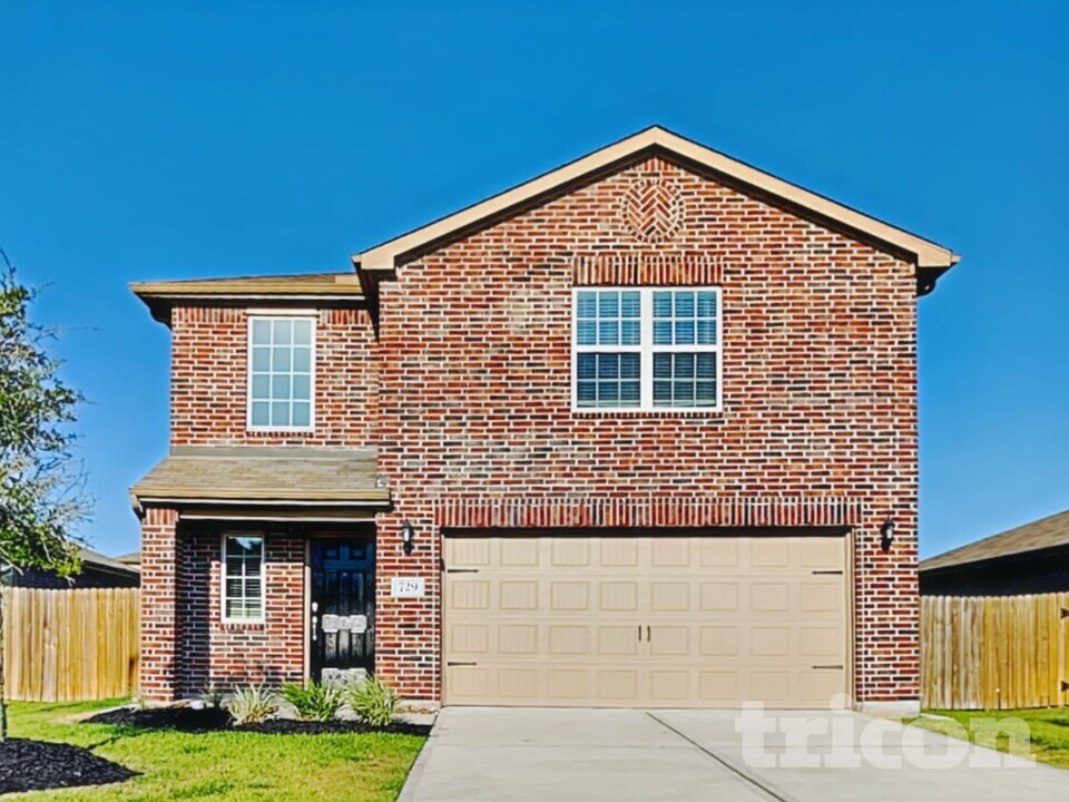 729 Totem Trail Dr in La Marque, TX - Building Photo