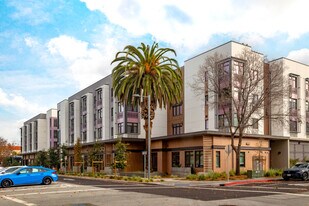 The Acacia in Palo Alto, CA - Building Photo