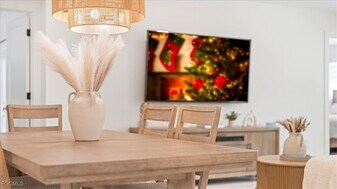 27585 Imperial Shores Blvd in Bonita Springs, FL - Building Photo