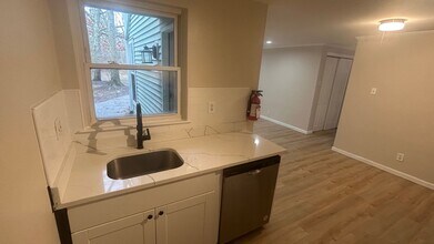 110 Pheasant Meadow Dr in Absecon, NJ - Building Photo - Building Photo