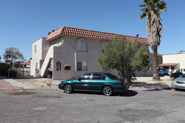 1363 Pattee Cor in Las Vegas, NV - Building Photo - Building Photo