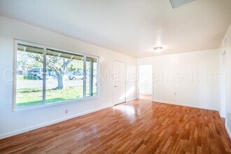 3029-3031 Horace Mann Ave in Bakersfield, CA - Building Photo - Building Photo