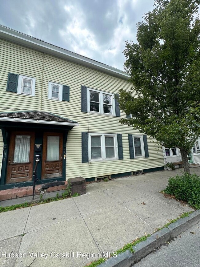 property at 231 Warren St