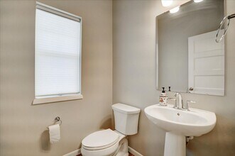 601 Tawny Elm Pkwy in Verona, WI - Building Photo - Building Photo