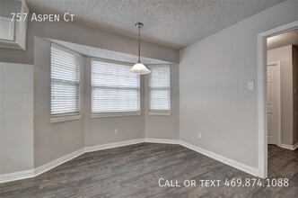 757 Aspen Ct in Hurst, TX - Building Photo - Building Photo